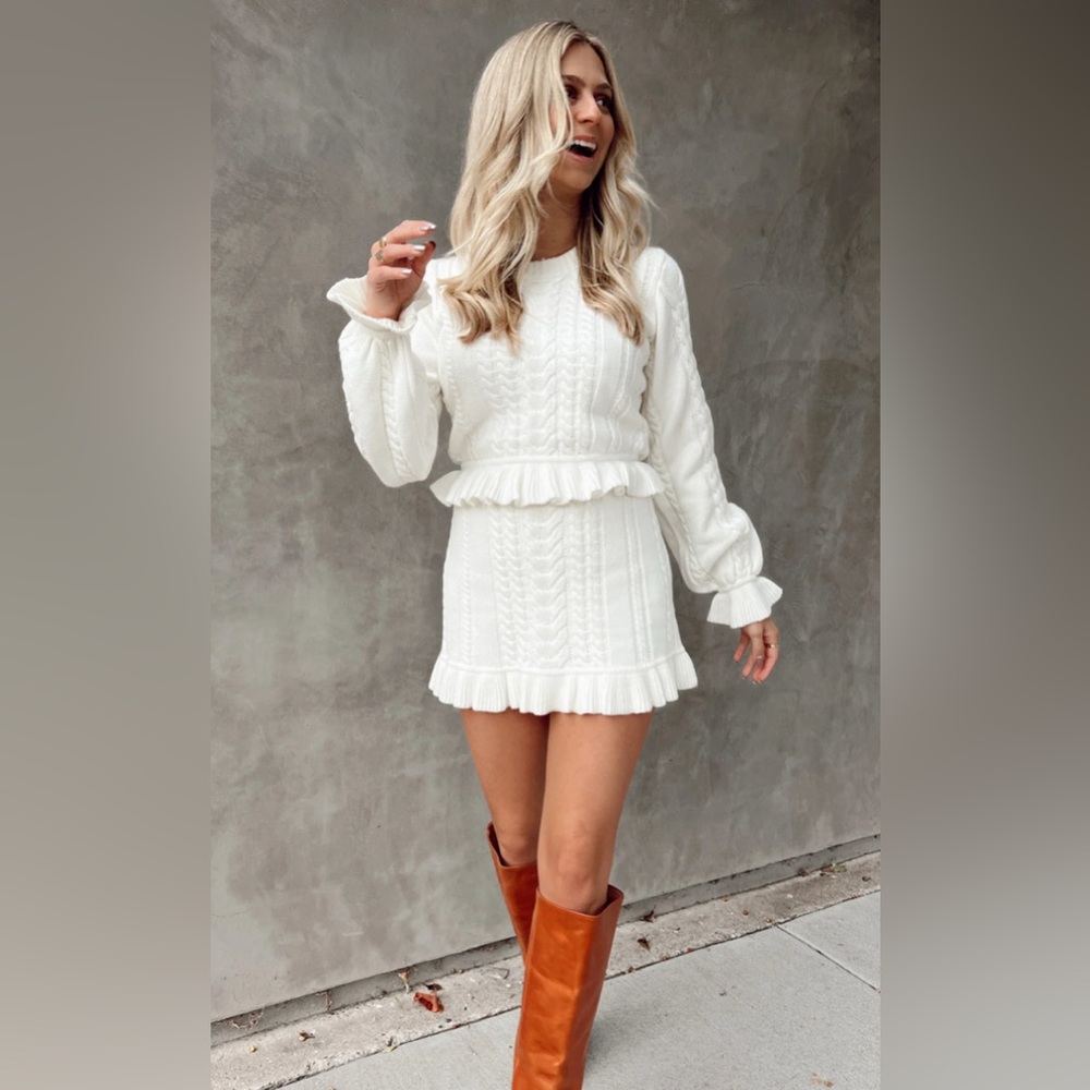 Show Me Your MuMu Cream Cable Knit Sweater and Skirt Coord Set Size Small